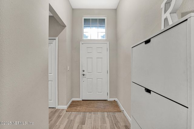 1641 STRAWBERRY CREEK Court, Jacksonville, FL 32211