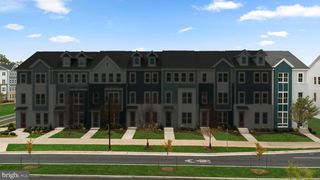 9739 GRANT AVE, Manassas, VA 20110