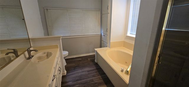 2665 Forest Trail Drive, Grand Prairie, TX 75052