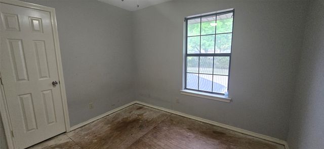 2665 Forest Trail Drive, Grand Prairie, TX 75052