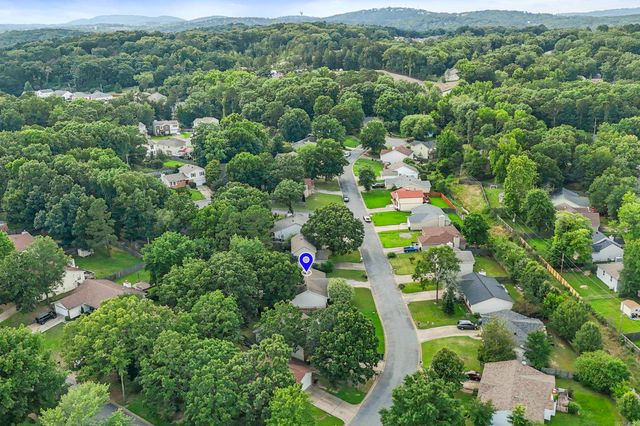 6 Wagon Wheel Court, Little Rock, AR 72211