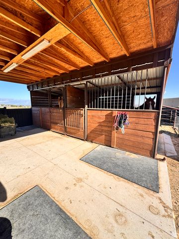 1318 E ABIGAIL LN, Eagle Mountain, UT 84005