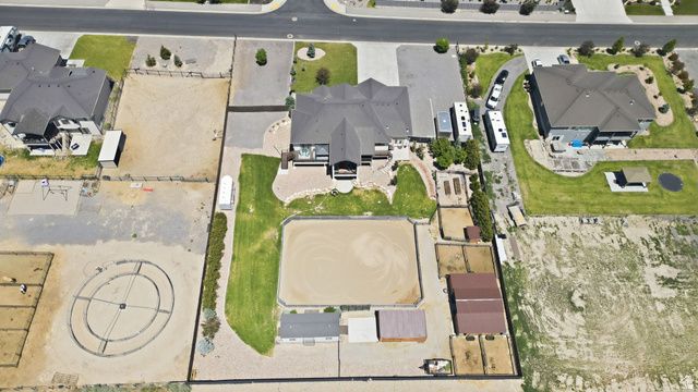 1318 E ABIGAIL LN, Eagle Mountain, UT 84005