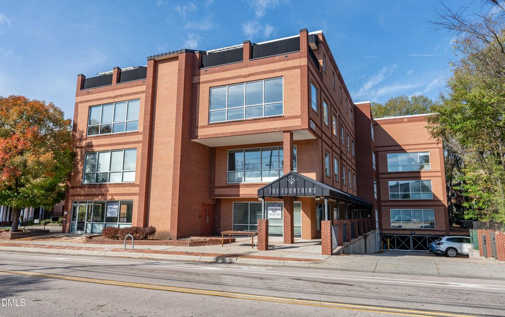 308 W Rosemary Street 305, Chapel Hill, NC 27516