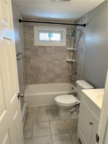 57 Friendship Street, Newport, RI 02840