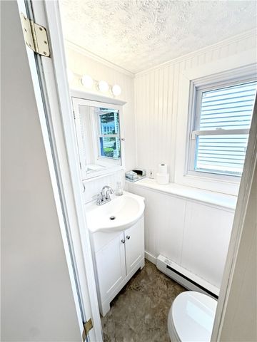 57 Friendship Street, Newport, RI 02840