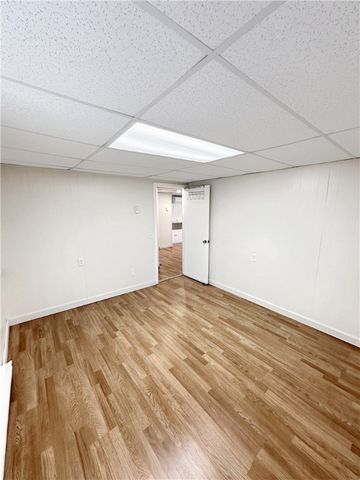 57 Friendship Street, Newport, RI 02840