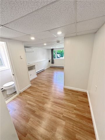 57 Friendship Street, Newport, RI 02840