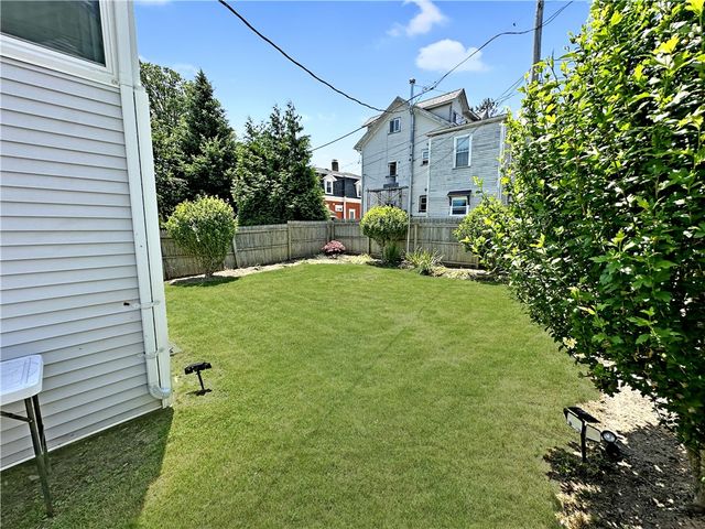 57 Friendship Street, Newport, RI 02840