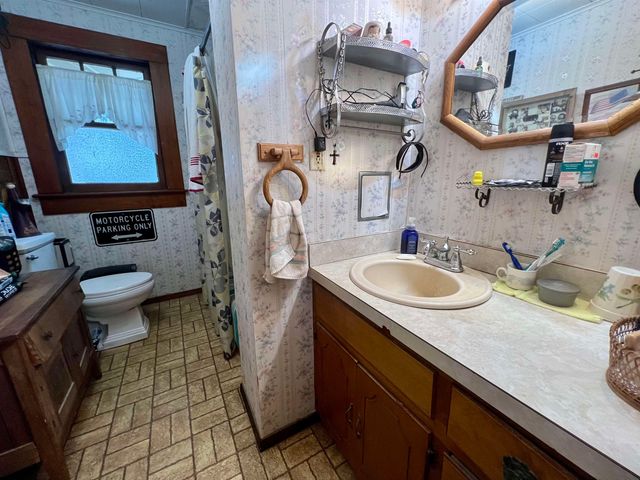 5002 CR 112 N, Overton, TX 75684