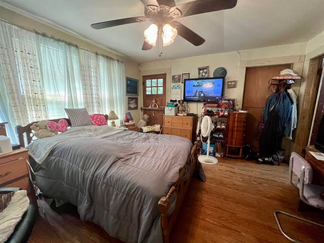 5002 CR 112 N, Overton, TX 75684