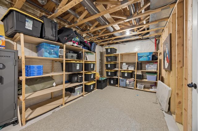 1261 156th Lane NW, Andover, MN 55304