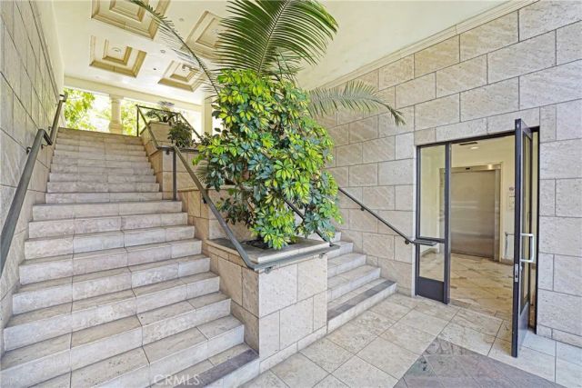 333 N Hill Avenue 203, Pasadena, CA 91106