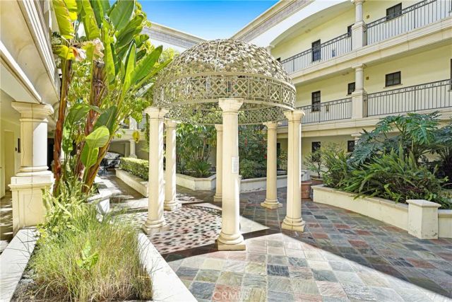 333 N Hill Avenue 203, Pasadena, CA 91106