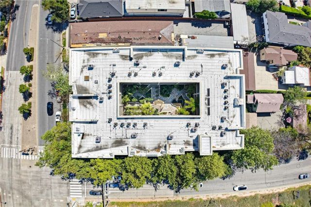 333 N Hill Avenue 203, Pasadena, CA 91106