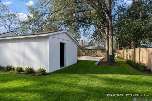 1449 Broadmoor Ct, Baton Rouge, LA 70815