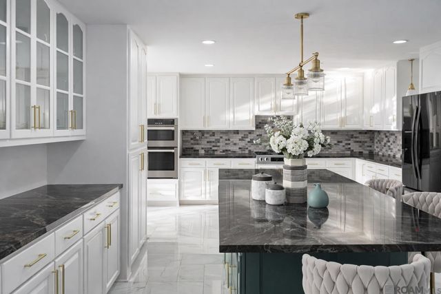 1449 Broadmoor Ct, Baton Rouge, LA 70815