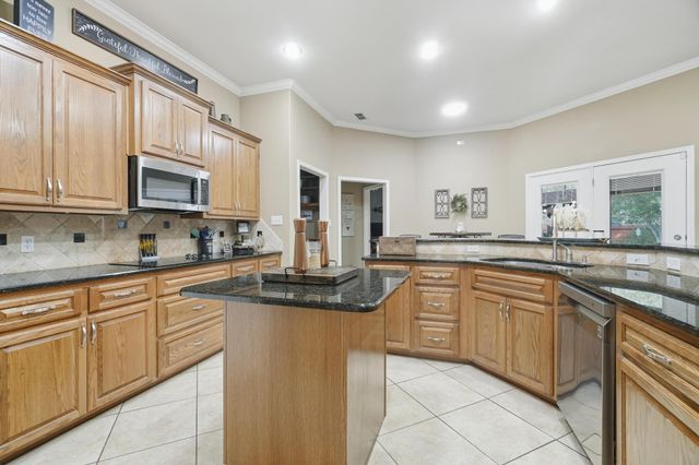 682 Lytle Shores Drive, Abilene, TX 79602