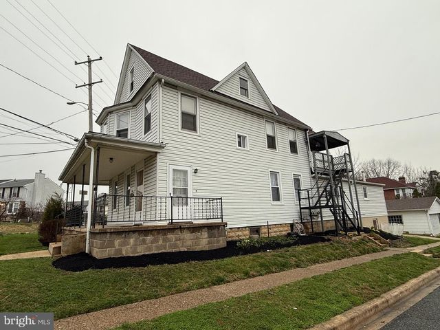 310 N DUPONT RD, Wilmington, DE 19804