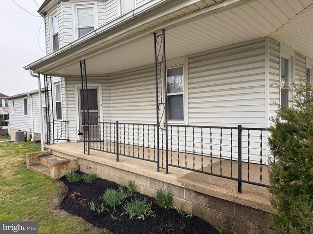 310 N DUPONT RD, Wilmington, DE 19804