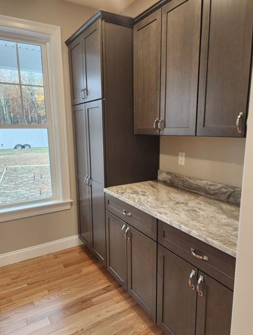 455 Maple Street, Hopkinton, NH 03229