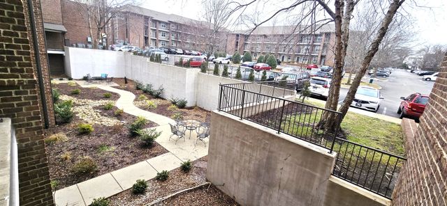 2310 Elliott Ave Apt 122, Nashville, TN 37204