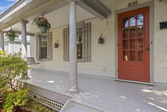 60 University Terrace, Burlington, VT 05401
