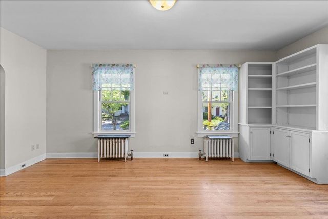 60 University Terrace, Burlington, VT 05401