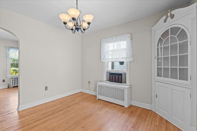 60 University Terrace, Burlington, VT 05401