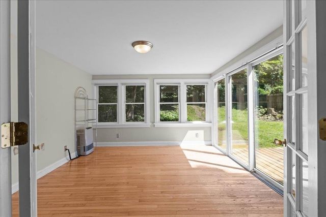 60 University Terrace, Burlington, VT 05401