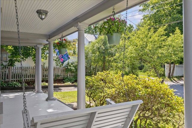 60 University Terrace, Burlington, VT 05401