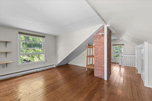 60 University Terrace, Burlington, VT 05401