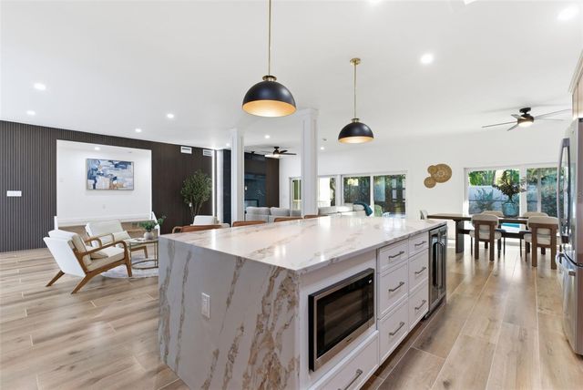 4879 COMMONWEALTH DRIVE, Sarasota, FL 34242