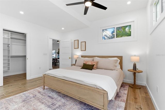4879 COMMONWEALTH DRIVE, Sarasota, FL 34242