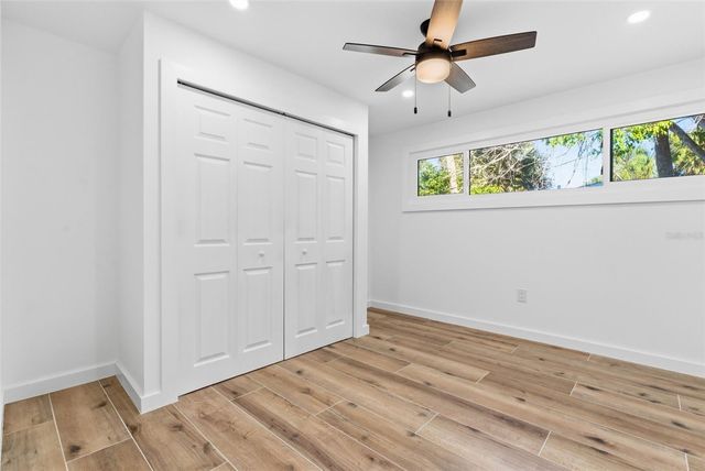 4879 COMMONWEALTH DRIVE, Sarasota, FL 34242