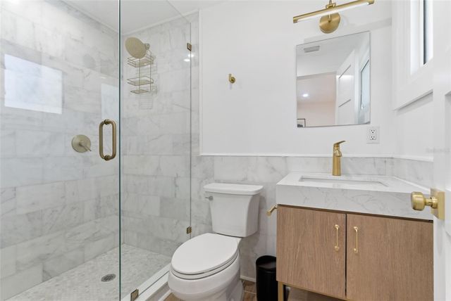 4879 COMMONWEALTH DRIVE, Sarasota, FL 34242