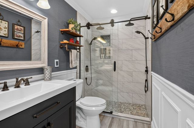 206 Glengarry Drive 208, Bloomingdale, IL 60108