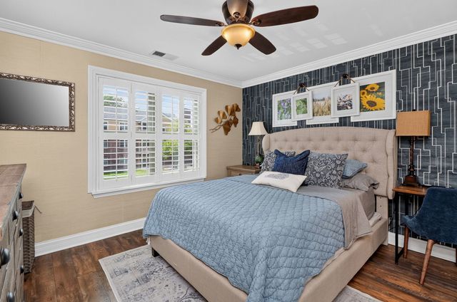 206 Glengarry Drive 208, Bloomingdale, IL 60108