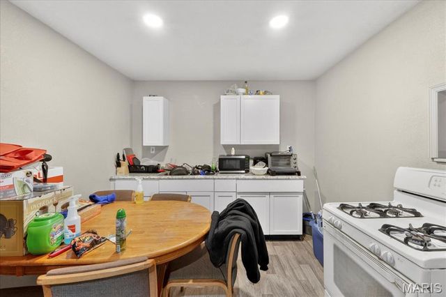 92 W Adams Drive, Cahokia, IL 62206