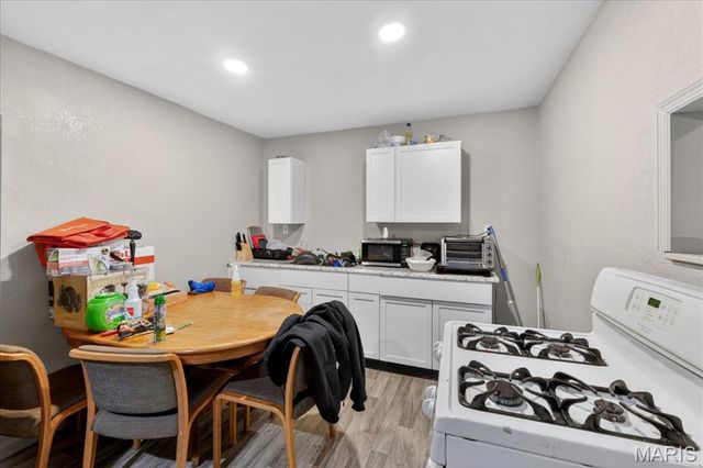 92 W Adams Drive, Cahokia, IL 62206