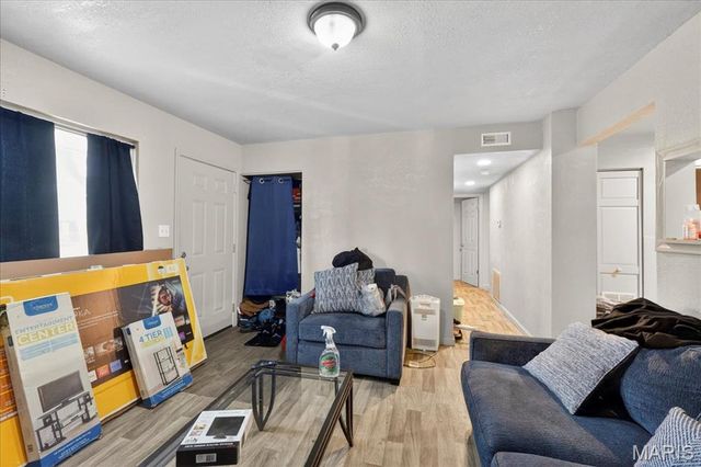 92 W Adams Drive, Cahokia, IL 62206