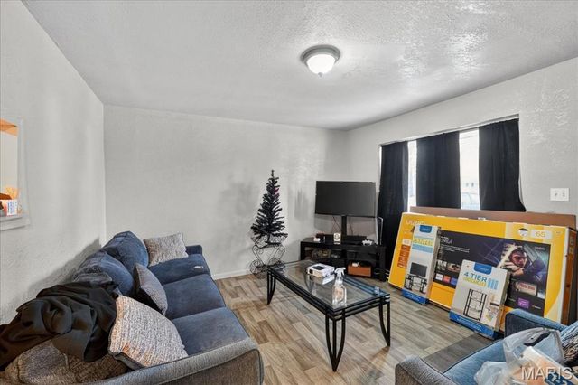 92 W Adams Drive, Cahokia, IL 62206