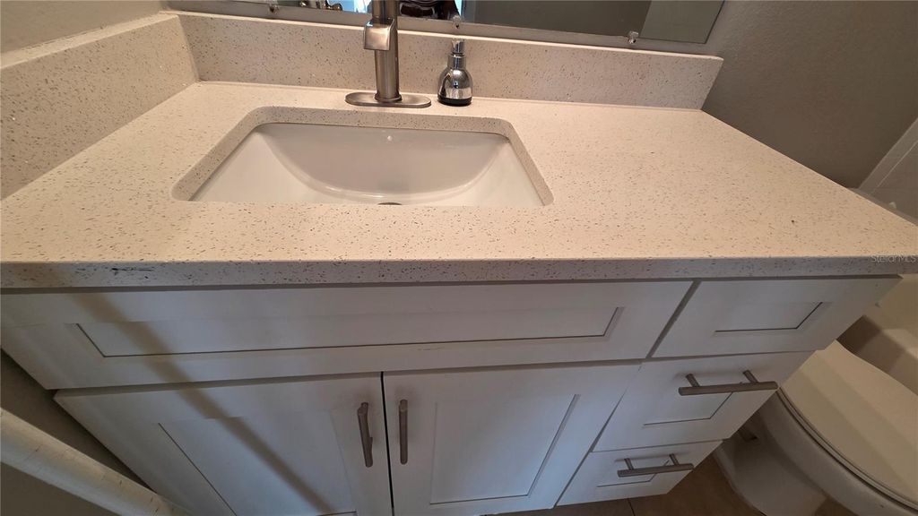 Image 16 of property listing at 1073 S HIAWASSEE ROAD 1011, Orlando, FL 32835