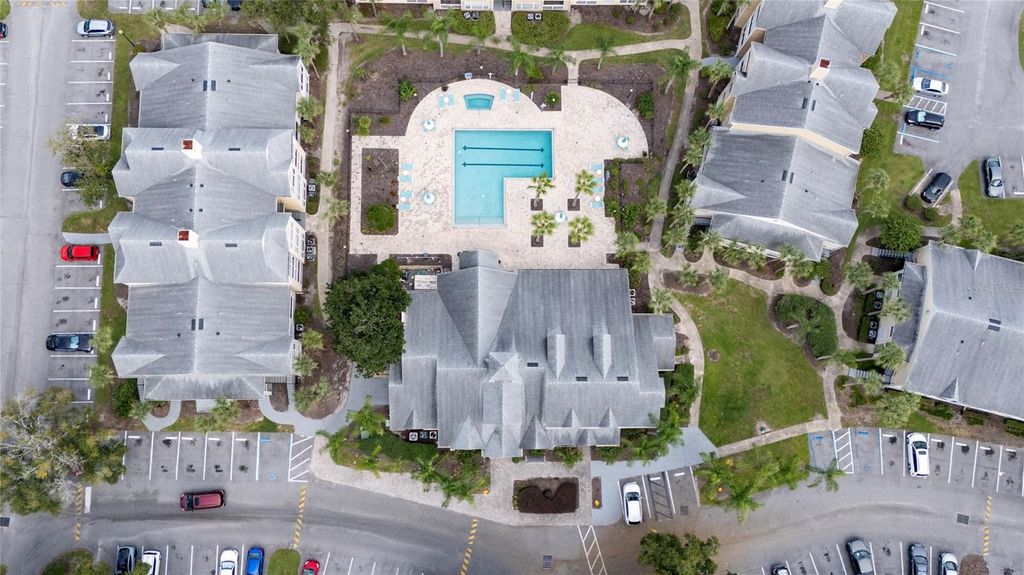 Image 7 of property listing at 1073 S HIAWASSEE ROAD 1011, Orlando, FL 32835