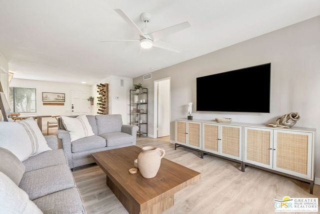 2230 S Palm Canyon Drive 6, Palm Springs, CA 92264