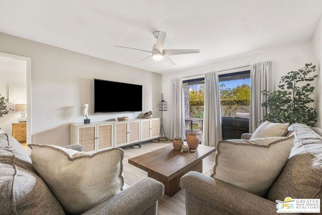 2230 S Palm Canyon Drive 6, Palm Springs, CA 92264
