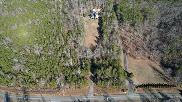 459 E Valley NE Road, Rydal, GA 30171