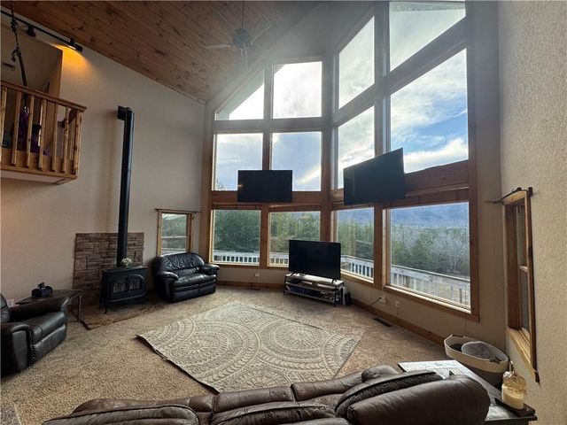 459 E Valley NE Road, Rydal, GA 30171