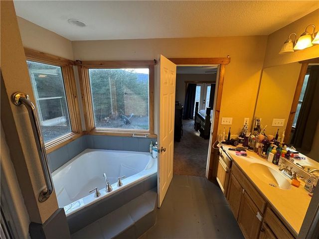 459 E Valley NE Road, Rydal, GA 30171