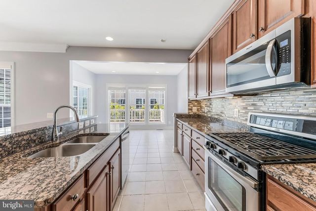 43583 WHITE CAP TER, Chantilly, VA 20152